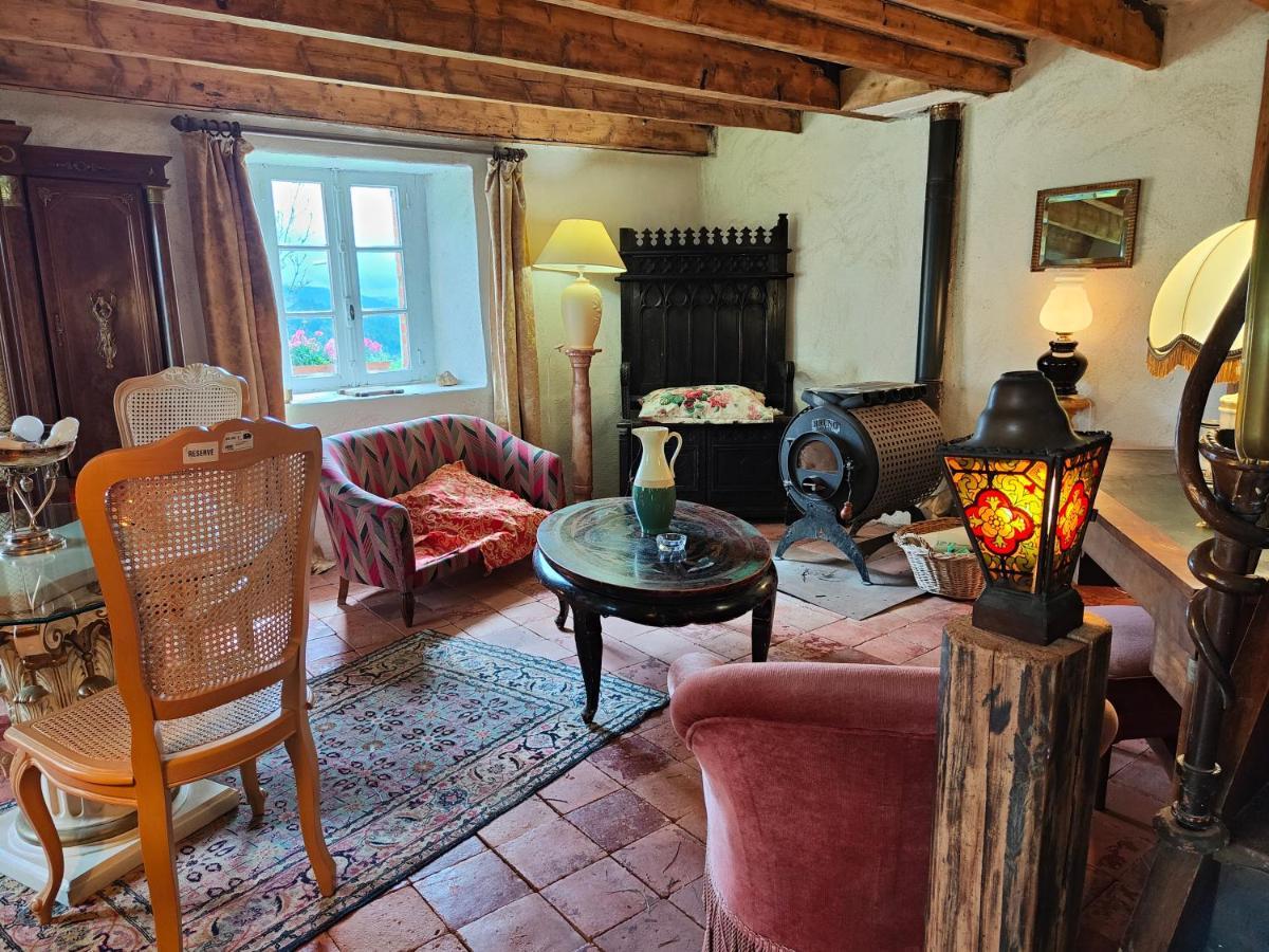 Ancienne Petite Ferme Renovee Villa Saint-Regis-du-Coin Bagian luar foto